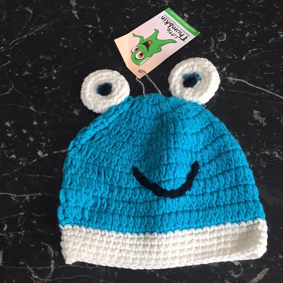 Little Thumbkin 💯 % Hand Crocheted and Kni… - Picture 1 of 6